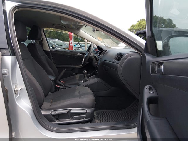Продаж на аукціоні авто 2015 Volkswagen Jetta 2.0l S, vin: 3VW1K7AJ4FM311402, номер лоту: 45052242