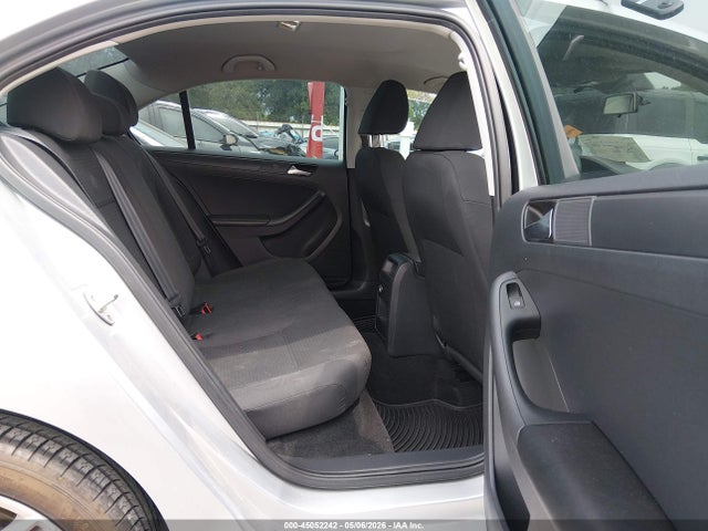 Продаж на аукціоні авто 2015 Volkswagen Jetta 2.0l S, vin: 3VW1K7AJ4FM311402, номер лоту: 45052242