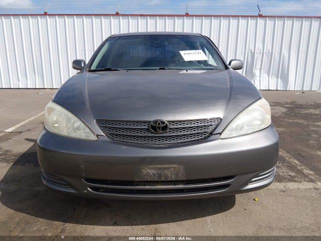 45052244 :رقم المزاد ، 4T1BE32K92U612263 vin ، 2002 Toyota Camry Le مزاد بيع