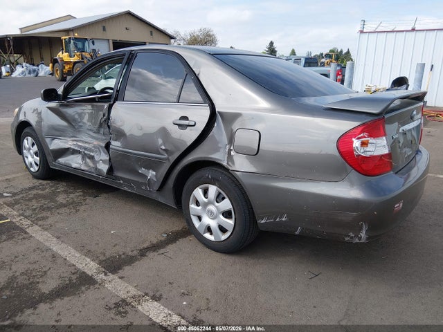 45052244 :رقم المزاد ، 4T1BE32K92U612263 vin ، 2002 Toyota Camry Le مزاد بيع