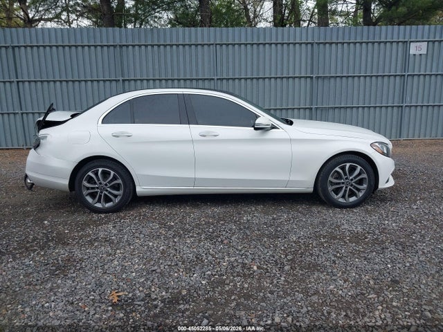 Aukcja sprzedaży 2017 Mercedes-benz C 300 4matic, vin: 55SWF4KB8HU187675, numer aukcji: 45052285