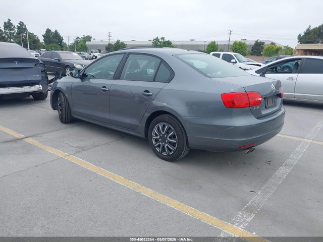 Продажа на аукционе авто 2012 Volkswagen Jetta 2.0l S, vin: 3VW2K7AJ3CM353673, номер лота: 45052354