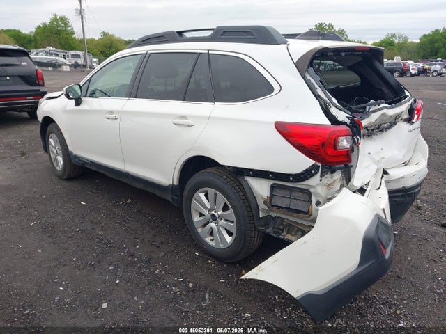 Продаж на аукціоні авто 2018 Subaru Outback 2.5i Premium, vin: 4S4BSACC3J3209565, номер лоту: 45052391