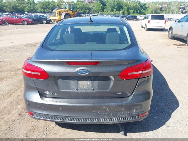 Ford FOCUS SE 2016 1FADP3F27GL354247 Image 16