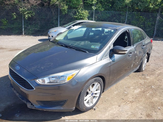 Ford FOCUS SE 2016 1FADP3F27GL354247 Image 2