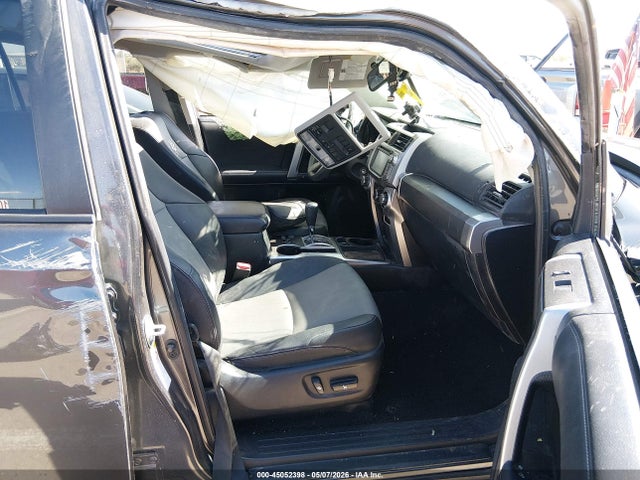 Toyota 4runner Sr5 Premium 2019 JTEZU5JR3K5205593 Image 5