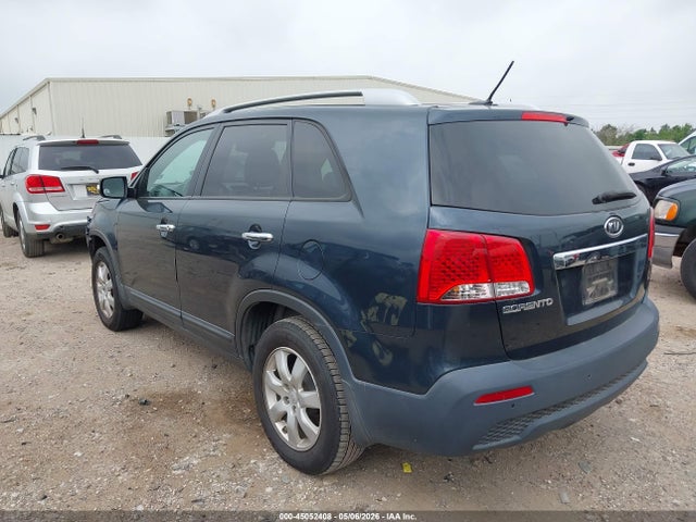 2011 Kia Sorento Lx მანქანა იყიდება აუქციონზე, vin: 5XYKT3A13BG084661, აუქციონის ნომერი: 45052408