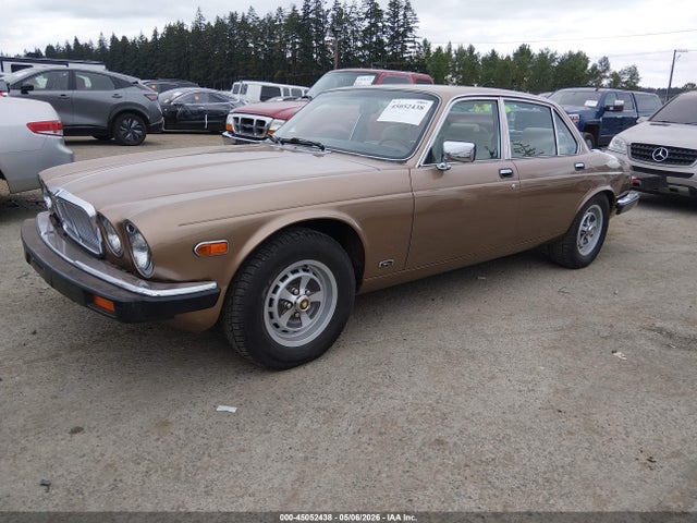 45052438 :رقم المزاد ، SAJAY1344HC471288 vin ، 1987 Jaguar Xj6 Vanden Plas مزاد بيع