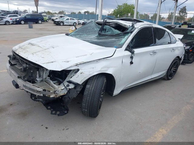 1HGCV2F99MA032656 Honda Accord Touring