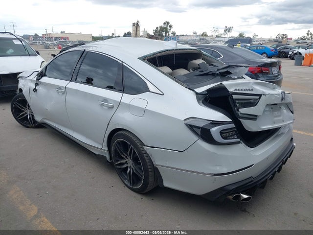 1HGCV2F99MA032656 Honda Accord Touring