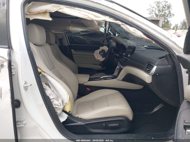 1HGCV2F99MA032656 Honda Accord Touring