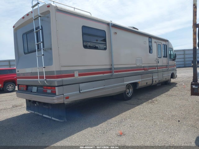 45052477 :رقم المزاد ، 1GBKP37N5M3303257 vin ، 1991 Chevrolet P30 مزاد بيع