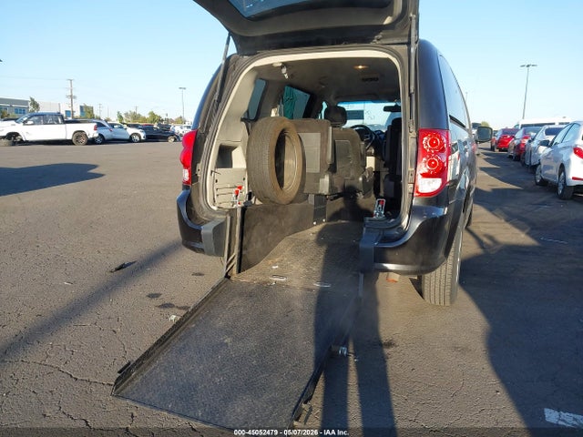 2C4RDGBG2GR364743 Dodge Grand Caravan American Value Pkg