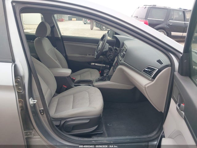 45052482 :رقم المزاد ، KMHD74LF1HU087654 vin ، 2017 Hyundai Elantra Se مزاد بيع