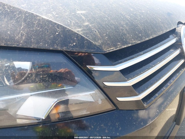 2014 Volkswagen Passat 1.8t Se მანქანა იყიდება აუქციონზე, vin: 1VWBT7A39EC110727, აუქციონის ნომერი: 45052501