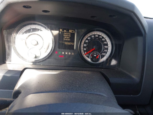 45052531 :رقم المزاد ، 1C6RR7LG0ES159697 vin ، 2014 Ram 1500 Slt مزاد بيع