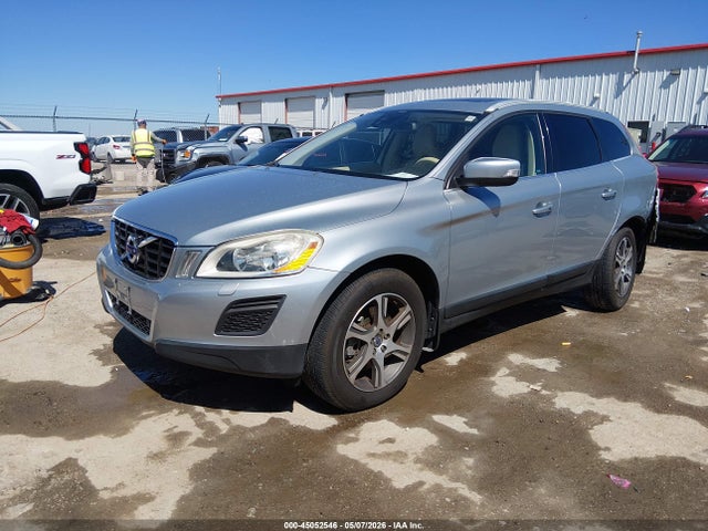 2013 Volvo Xc60 T6 მანქანა იყიდება აუქციონზე, vin: YV4902DZ0D2394103, აუქციონის ნომერი: 45052546