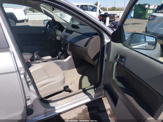 Продажа на аукционе авто 2010 Ford Focus Ses, vin: 1FAHP3GN3AW169743, номер лота: 45052556