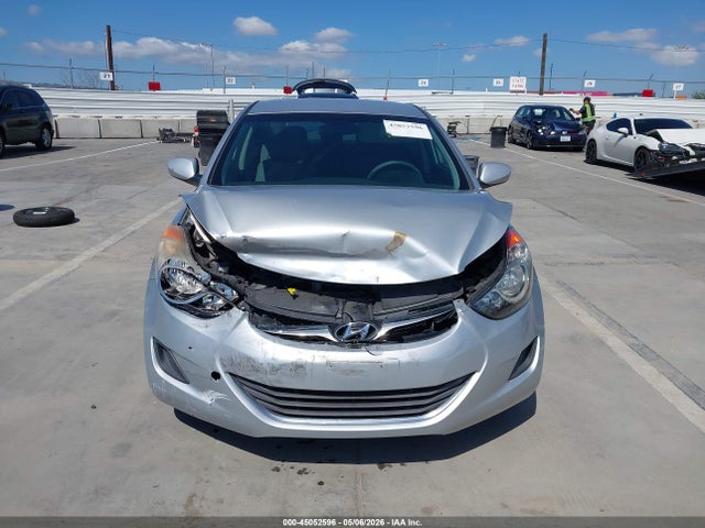 Продажа на аукционе авто 2013 Hyundai Elantra Gls, vin: 5NPDH4AE3DH225436, номер лота: 45052596