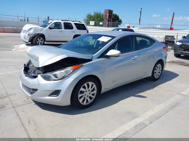 Продажа на аукционе авто 2013 Hyundai Elantra Gls, vin: 5NPDH4AE3DH225436, номер лота: 45052596