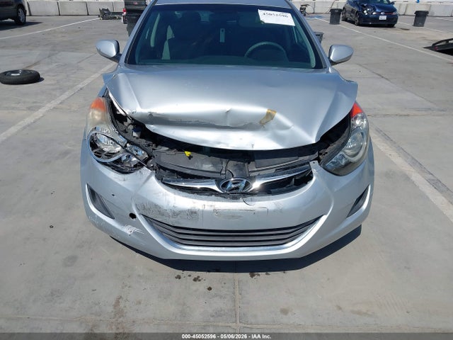 Продажа на аукционе авто 2013 Hyundai Elantra Gls, vin: 5NPDH4AE3DH225436, номер лота: 45052596