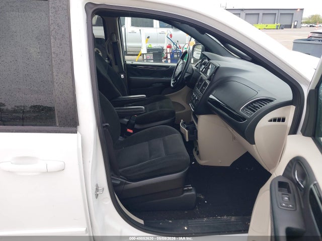 Продажа на аукционе авто 2015 Dodge Grand Caravan Se Plus, vin: 2C4RDGBG6FR751052, номер лота: 45052620