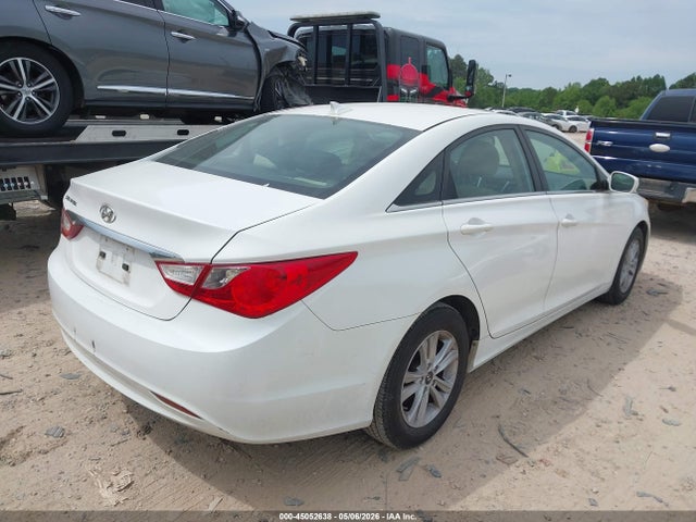 45052638 :رقم المزاد ، 5NPEB4AC0DH782387 vin ، 2013 Hyundai Sonata Gls مزاد بيع