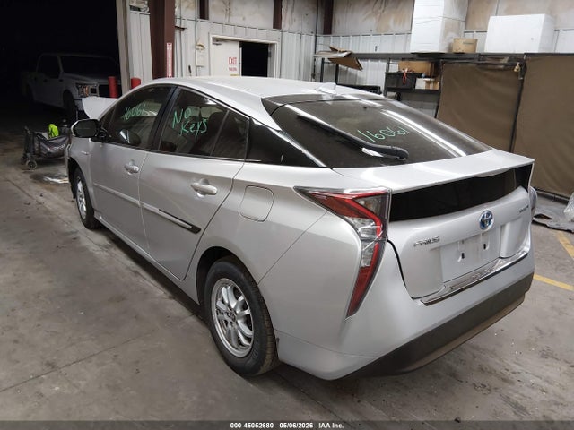 Toyota Prius Three 2017 JTDKARFU3H3038238 Image 3