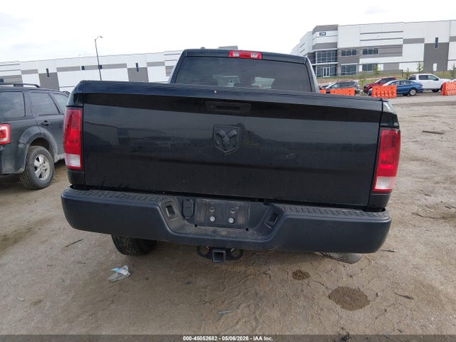 2022 Ram 1500 Classic Tradesman  4x2 6'4 Box მანქანა იყიდება აუქციონზე, vin: 1C6RR6FT0NS149321, აუქციონის ნომერი: 45052682