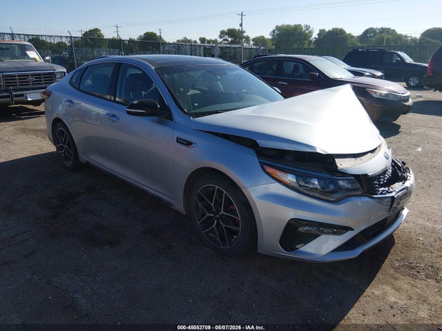 2019 Kia Optima Sx Turbo მანქანა იყიდება აუქციონზე, vin: 5XXGW4L20KG365765, აუქციონის ნომერი: 45052709