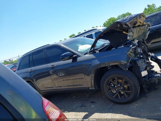Продажа на аукционе авто 2025 Jeep Grand Cherokee Altitude X 4x4, vin: 1C4RJHAG2SC370222, номер лота: 45052808