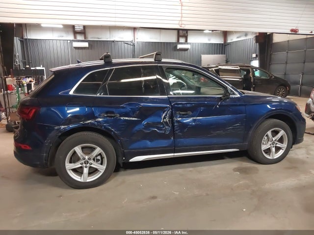 Продажа на аукционе авто 2023 Audi Q5 Premium 40 Tfsi Quattro S Tronic, vin: WA1ABAFYXP2080904, номер лота: 45052838