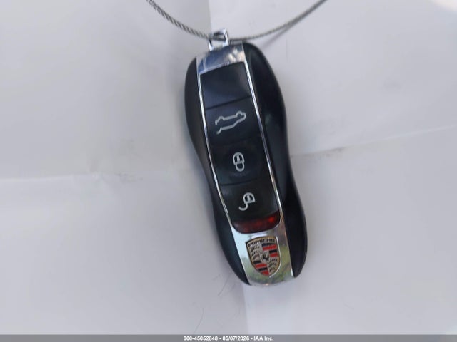 2011 Porsche Cayenne Turbo მანქანა იყიდება აუქციონზე, vin: WP1AC2A24BLA81866, აუქციონის ნომერი: 45052848