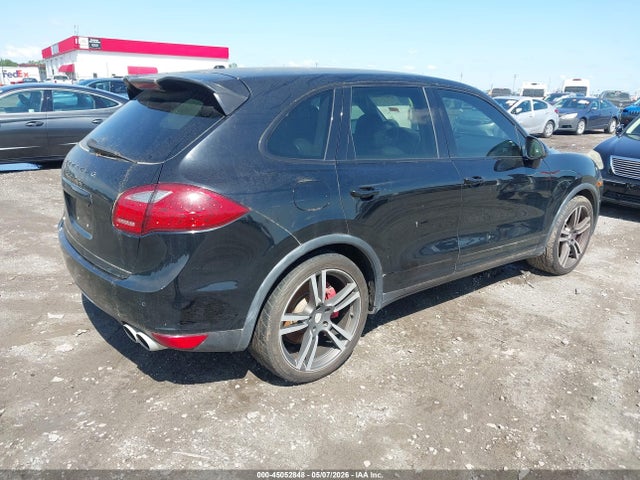 2011 Porsche Cayenne Turbo მანქანა იყიდება აუქციონზე, vin: WP1AC2A24BLA81866, აუქციონის ნომერი: 45052848