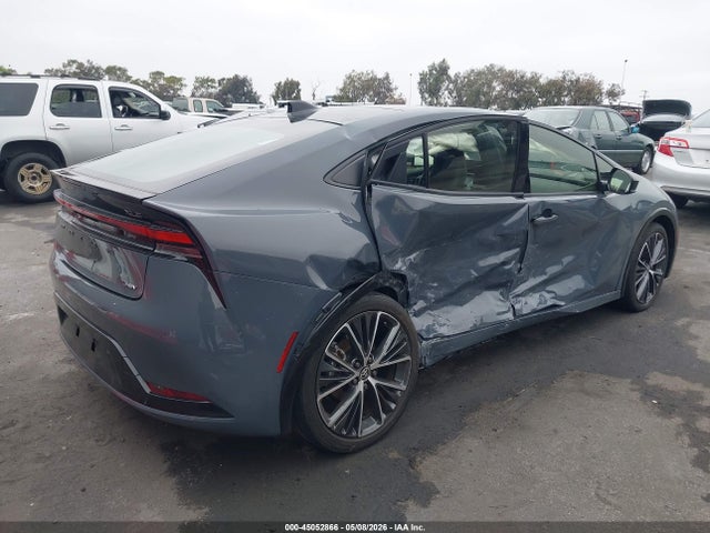 JTDACAAU5R3016306 Toyota PRIUS XLE