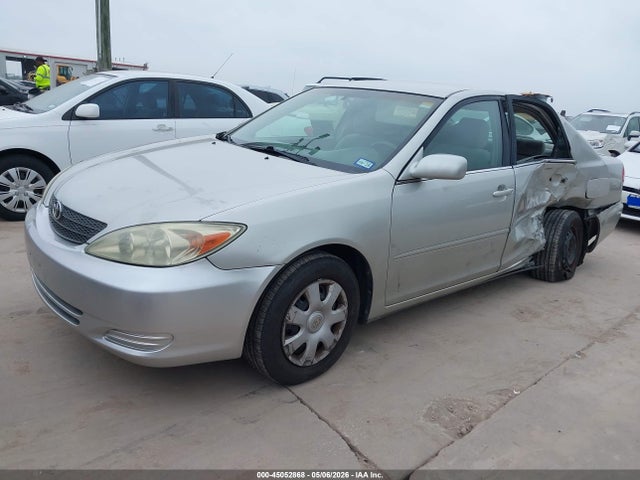 2003 Toyota Camry Le მანქანა იყიდება აუქციონზე, vin: 4T1BE32K03U770427, აუქციონის ნომერი: 45052868