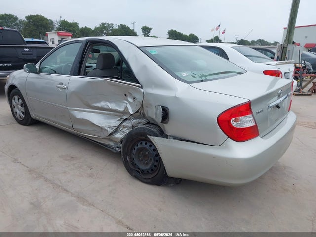 2003 Toyota Camry Le მანქანა იყიდება აუქციონზე, vin: 4T1BE32K03U770427, აუქციონის ნომერი: 45052868