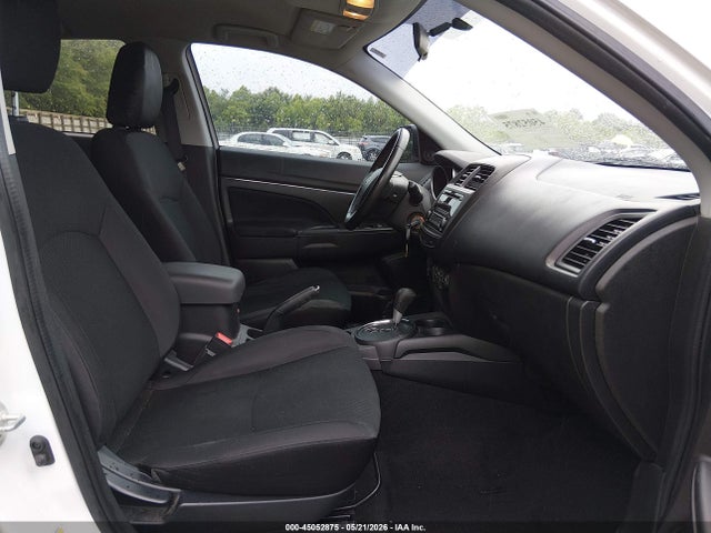 2015 Mitsubishi Outlander Sport Es მანქანა იყიდება აუქციონზე, vin: 4A4AP3AU3FE020881, აუქციონის ნომერი: 45052875