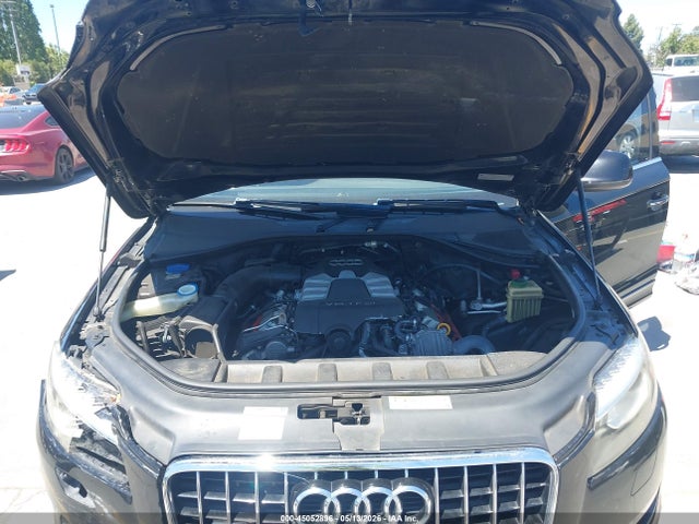Audi Q7 3.0t Premium 2014 WA1LGAFE0ED017702 Image 10