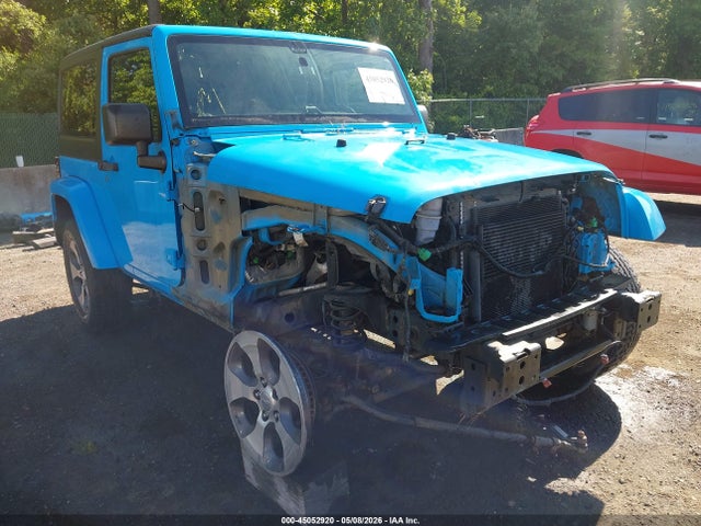 45052920 :رقم المزاد ، 1C4AJWBG9JL813500 vin ، 2018 Jeep Wrangler Jk Sahara 4x4 مزاد بيع