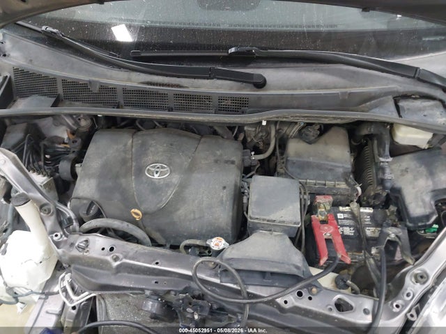 45052951 :رقم المزاد ، 5TDJZ3DC9LS242545 vin ، 2020 Toyota Sienna Le مزاد بيع