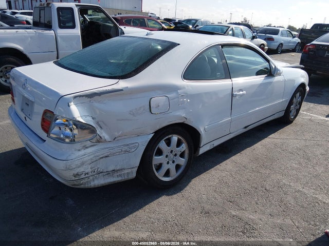 Продаж на аукціоні авто 2000 Mercedes-benz Clk 320, vin: WDBLJ65G5YF135310, номер лоту: 45052960