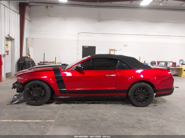 2010 Ford Mustang V6/v6 Premium მანქანა იყიდება აუქციონზე, vin: 1ZVBP8EN3A5108721, აუქციონის ნომერი: 45052963