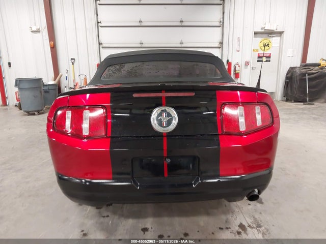 2010 Ford Mustang V6/v6 Premium მანქანა იყიდება აუქციონზე, vin: 1ZVBP8EN3A5108721, აუქციონის ნომერი: 45052963
