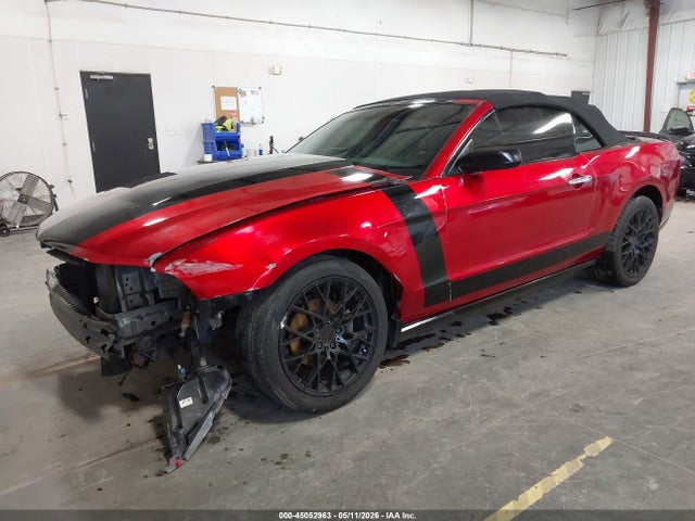 2010 Ford Mustang V6/v6 Premium მანქანა იყიდება აუქციონზე, vin: 1ZVBP8EN3A5108721, აუქციონის ნომერი: 45052963