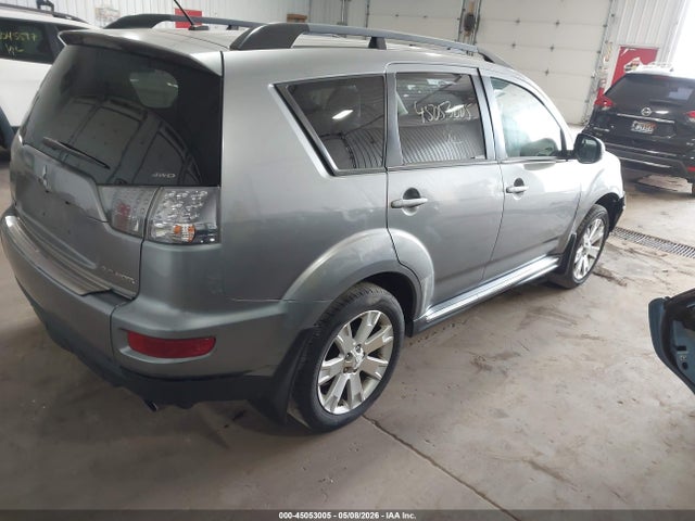 45053005 :رقم المزاد ، JA4JT3AW9DU008445 vin ، 2013 Mitsubishi Outlander Se مزاد بيع