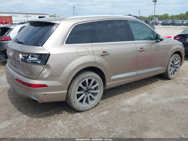 2018 Audi Q7 3.0t Premium მანქანა იყიდება აუქციონზე, vin: WA1VABF7XJD018304, აუქციონის ნომერი: 45053070