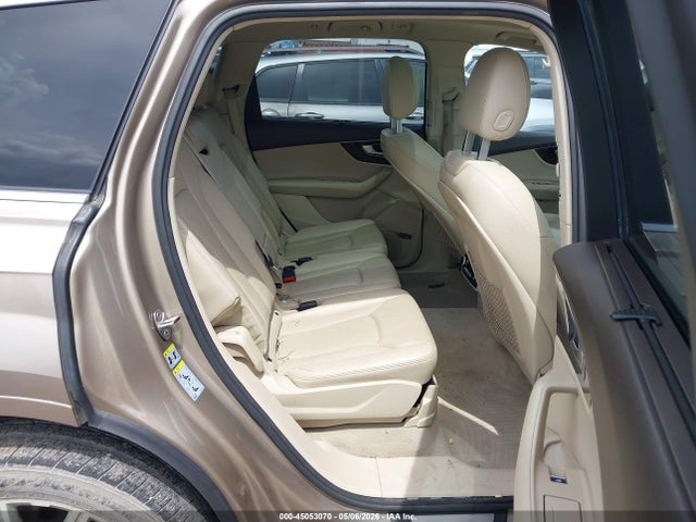 2018 Audi Q7 3.0t Premium მანქანა იყიდება აუქციონზე, vin: WA1VABF7XJD018304, აუქციონის ნომერი: 45053070