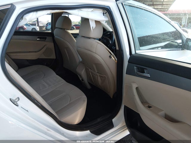 5NPE24AF2KH787100 Hyundai SONATA SE