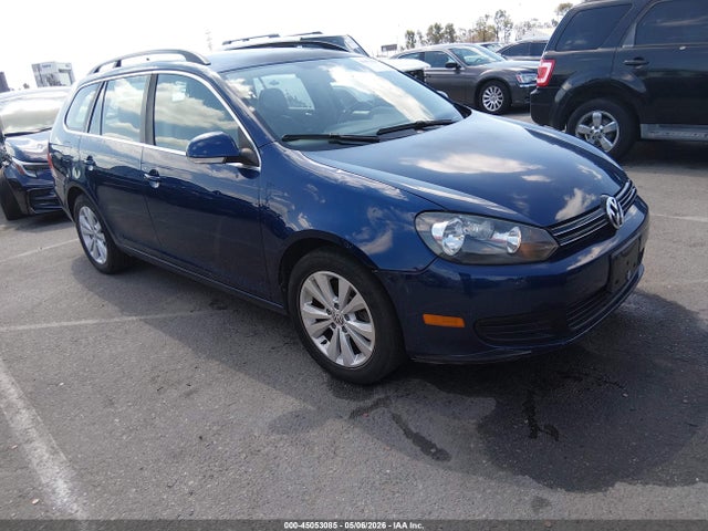 45053085 :رقم المزاد ، 3VWPL7AJ9BM608554 vin ، 2011 Volkswagen Jetta Sportwagen 2.0l Tdi مزاد بيع